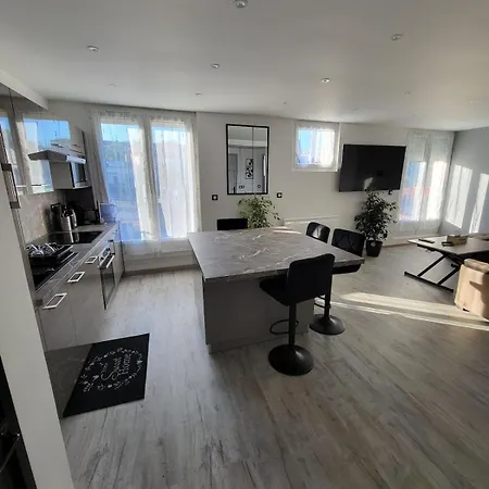 Le Jenner - Magnifique - 1 Ch - Balcon Apartament *